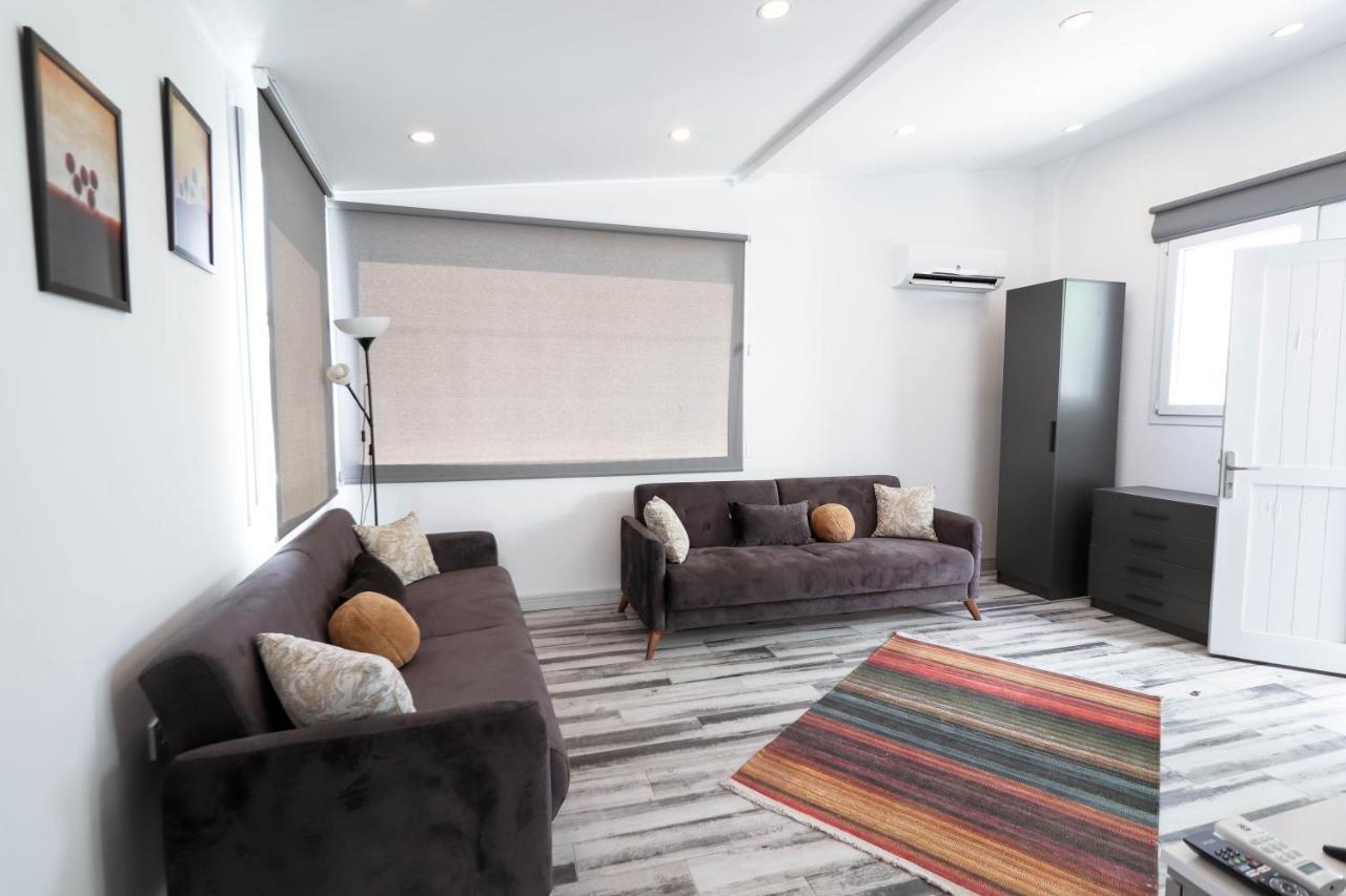 אקיארלר La Brezza Suite & Hotel מראה חיצוני תמונה